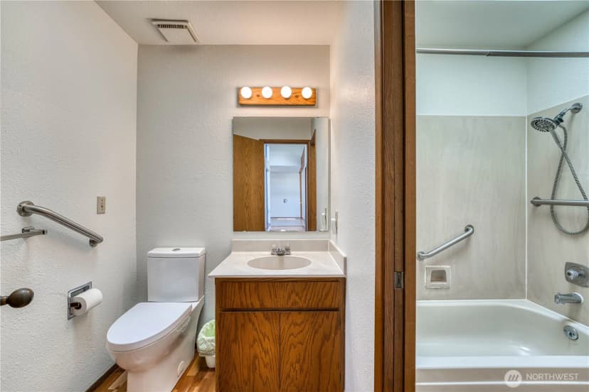 Property photo for 25432 213th Place Se #3, Maple Valley photo 13