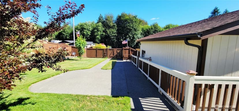 Property photo for 181 W Freedom Lane, Shelton photo 4