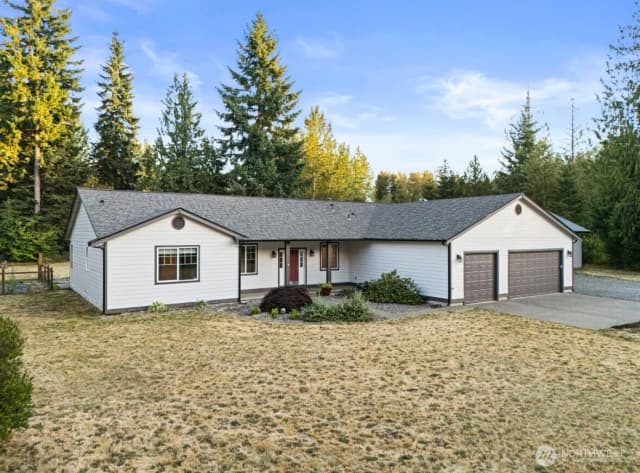 Property photo for 34115 32nd Avenue E, Eatonville photo 4