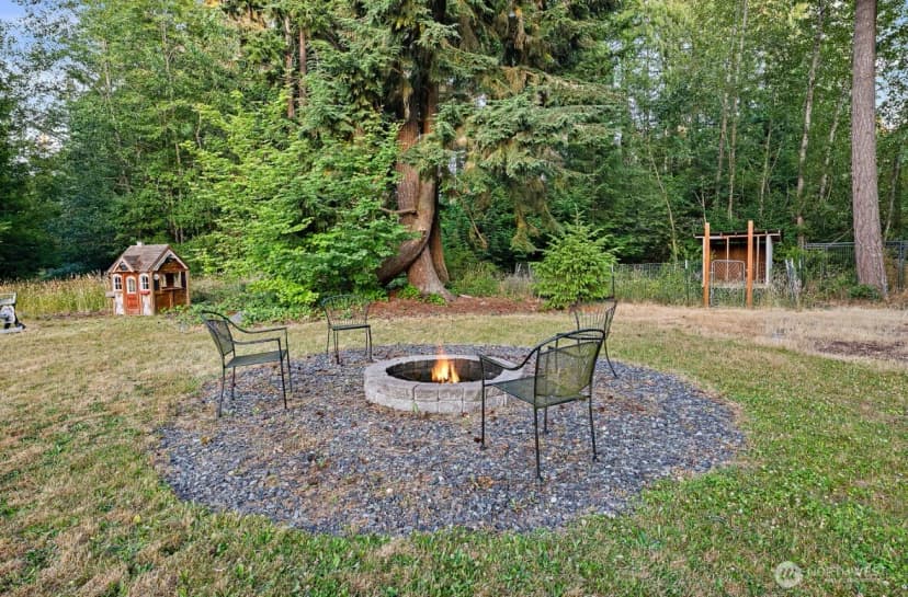 Property photo for 34115 32nd Avenue E, Eatonville photo 38