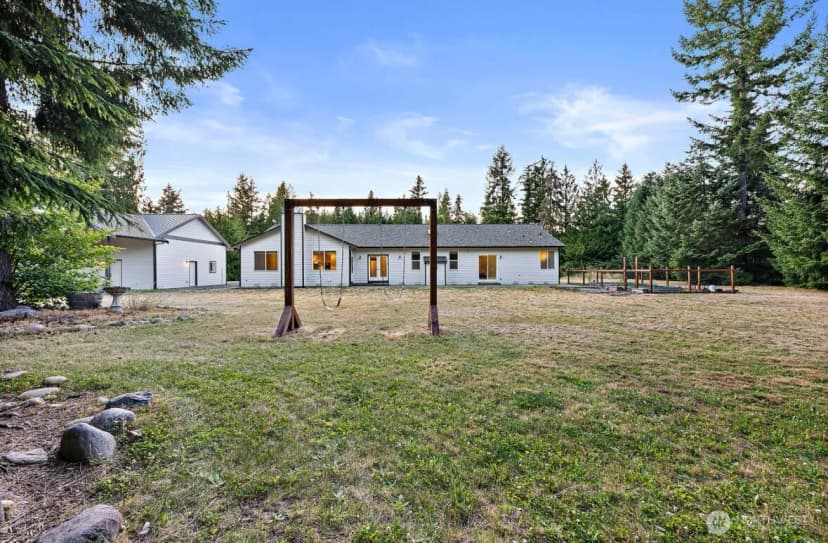 Property photo for 34115 32nd Avenue E, Eatonville photo 32