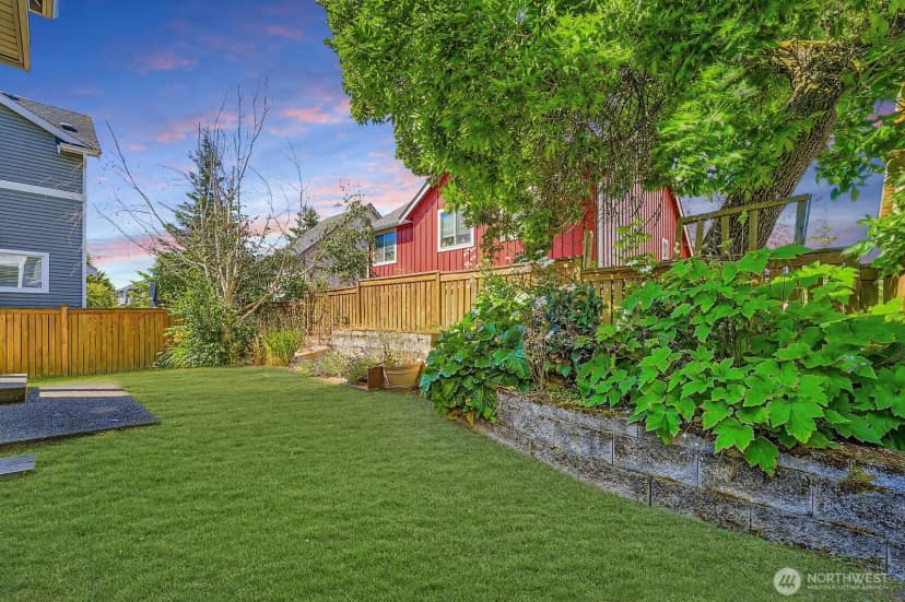 Property photo for 6517 29th Avenue Sw, Seattle photo 17