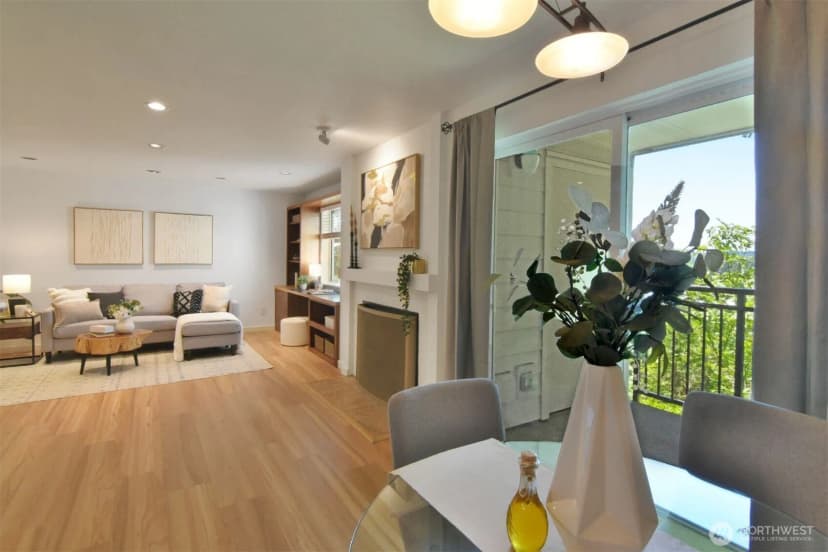 Property photo for 13021 Se 38th Street #j8, Bellevue photo 9