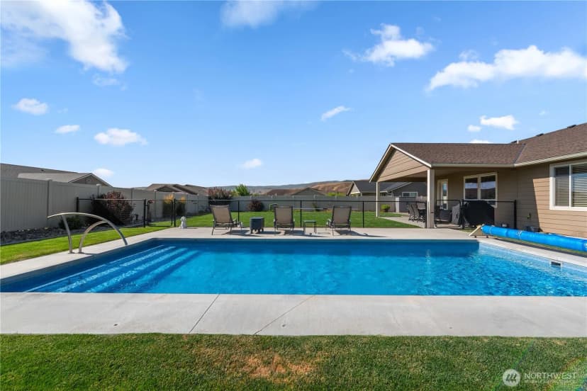 Property photo for 87 Sarah Drive, Wenatchee photo 34