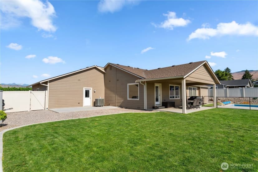 Property photo for 87 Sarah Drive, Wenatchee photo 29
