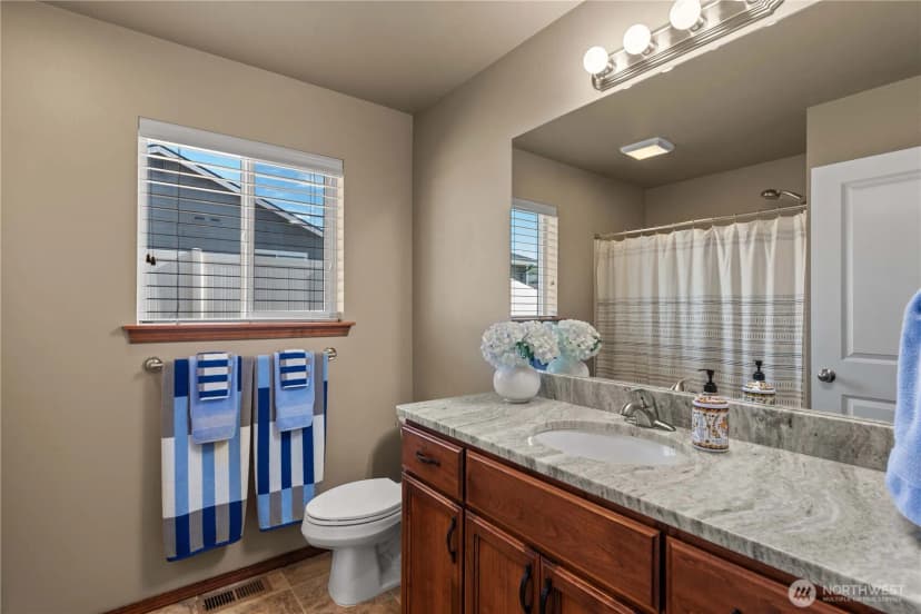 Property photo for 87 Sarah Drive, Wenatchee photo 17