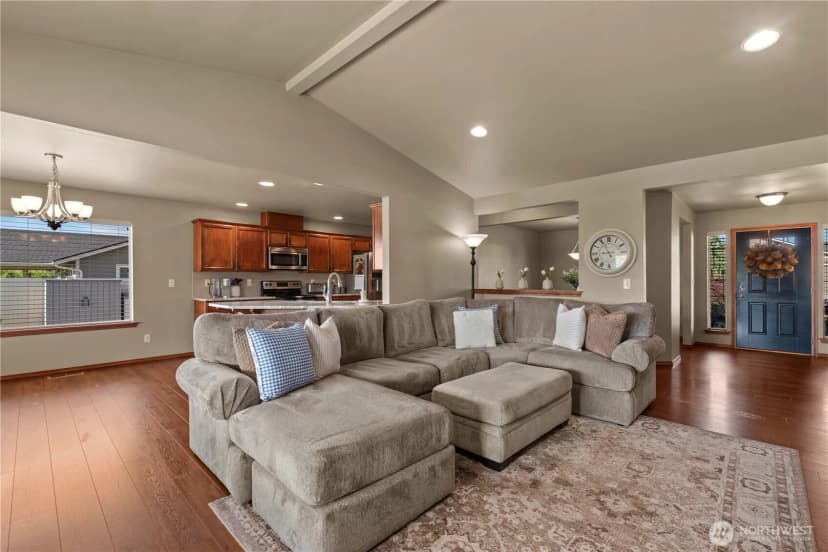 Property photo for 87 Sarah Drive, Wenatchee photo 10