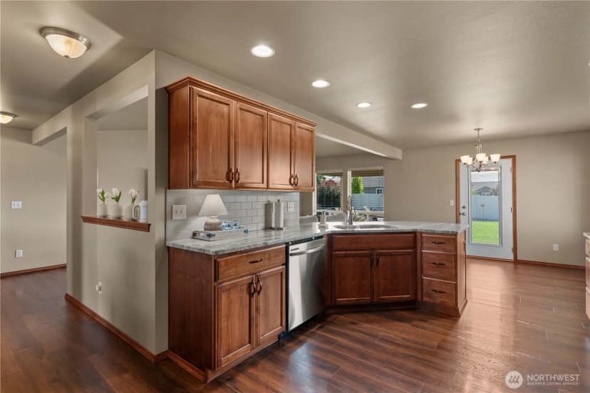 Property photo for 87 Sarah Drive, Wenatchee photo 18