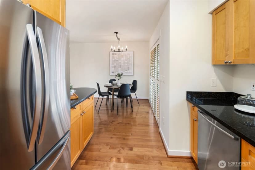 Property photo for 7406 4th Avenue Ne, Seattle photo 15