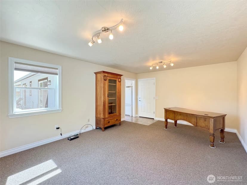 Property photo for 871 Medsker Road, Sequim photo 11