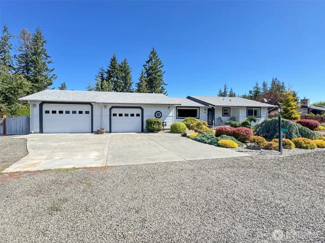 Property photo for 871 Medsker Road, Sequim photo 2
