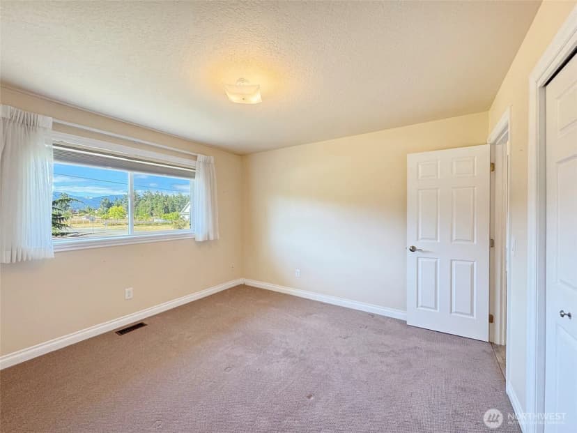 Property photo for 871 Medsker Road, Sequim photo 15