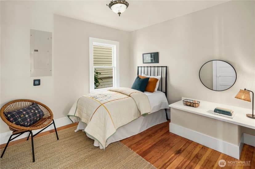 Property photo for 1117 33rd Avenue S, Seattle photo 18