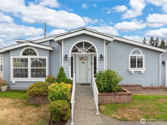 Property photo for 22029 Se 241st Lane, Maple Valley photo 2