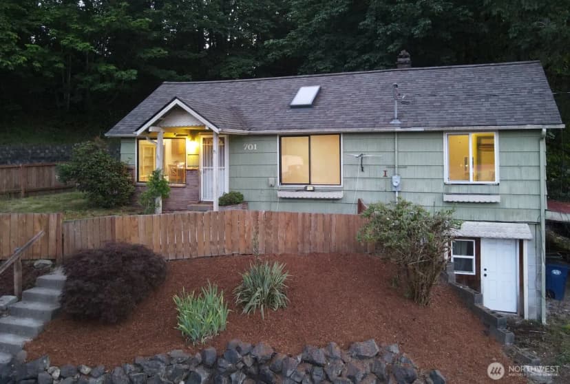 Property photo for 701 Nw Dexter Avenue, Winlock photo 6