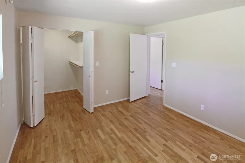 Property photo for 14421 118th Avenue Ne, Kirkland photo 17