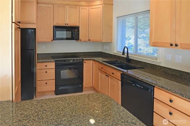 Property photo for 14421 118th Avenue Ne, Kirkland