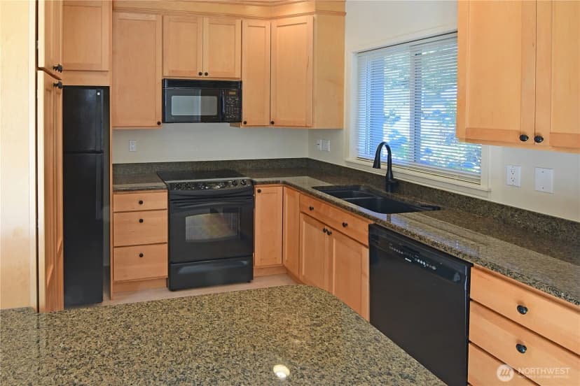Property photo for 14421 118th Avenue Ne, Kirkland
