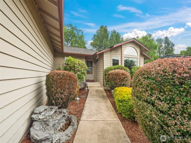 Property photo for 20315 79th Drive Se, Arlington photo 3