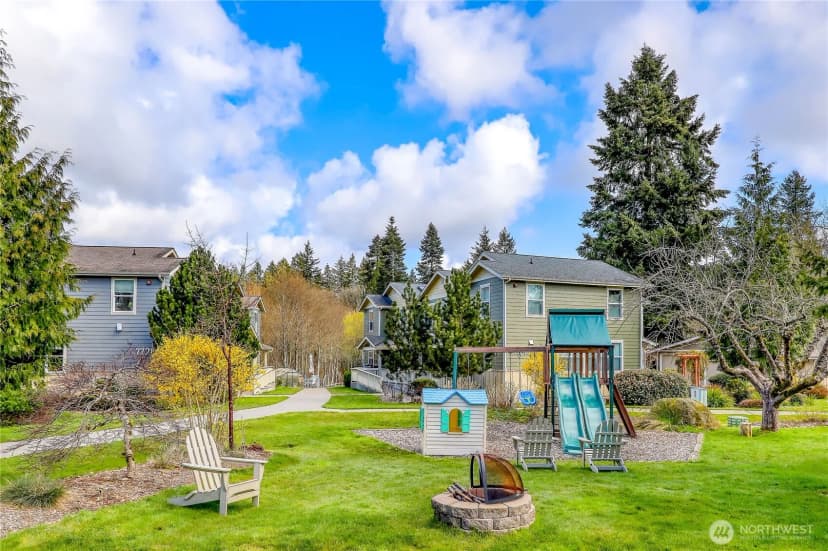 Property photo for 7701 Beacon Place Ne #103, Bremerton photo 35