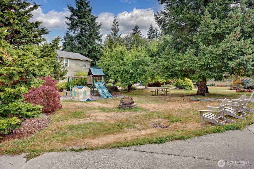 Property photo for 7701 Beacon Place Ne #103, Bremerton photo 36