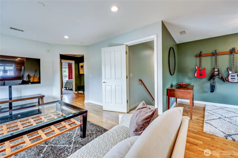 Property photo for 7701 Beacon Place Ne #103, Bremerton photo 8