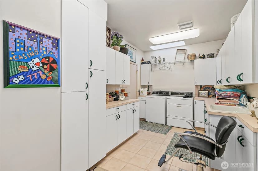Property photo for 14303 Se 266th Street, Kent photo 14