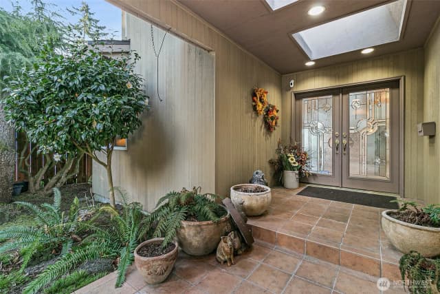 Property photo for 14303 Se 266th Street, Kent photo 3