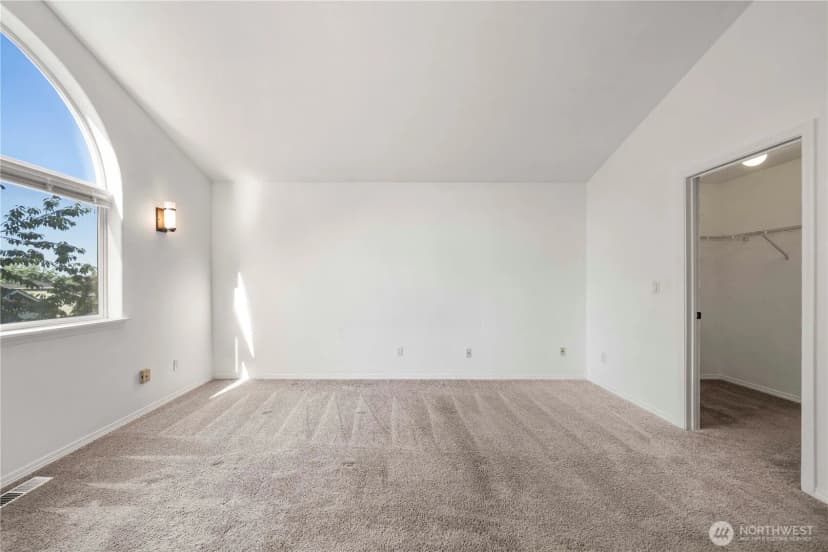 Property photo for 26811 118th Ct Se, Kent photo 22