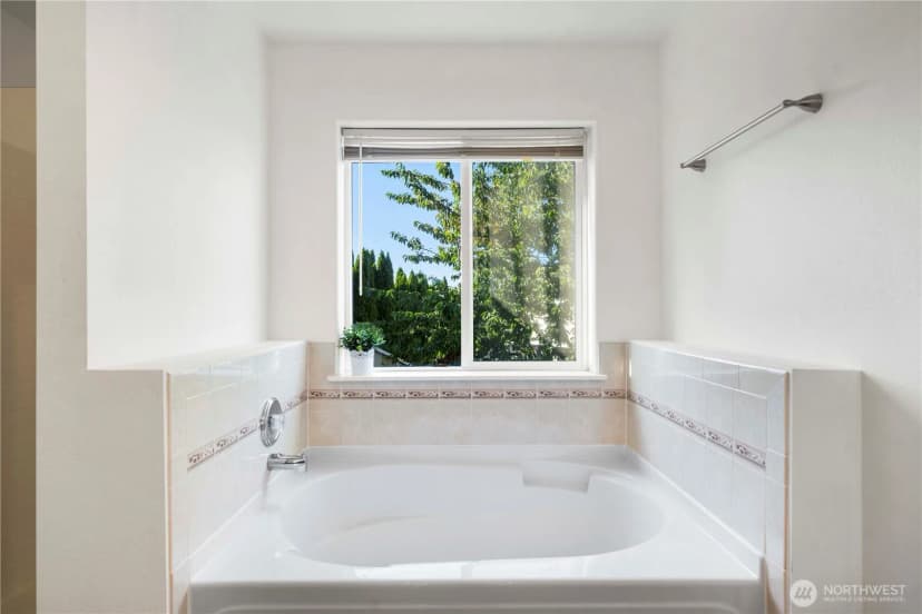 Property photo for 26811 118th Ct Se, Kent photo 25
