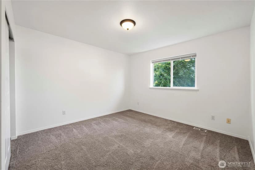 Property photo for 26811 118th Ct Se, Kent photo 31