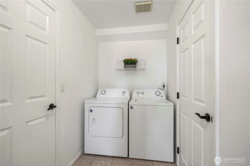 Property photo for 26811 118th Ct Se, Kent photo 17