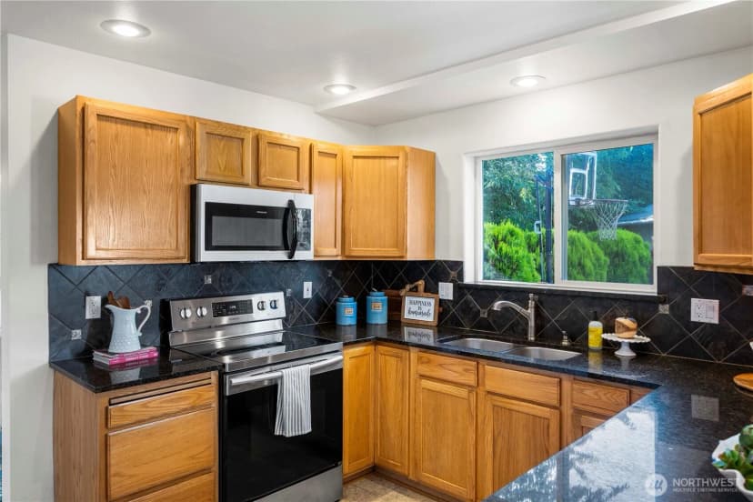 Property photo for 26811 118th Ct Se, Kent photo 11