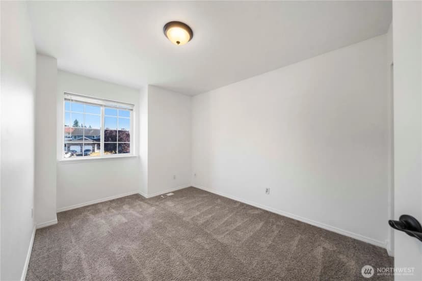 Property photo for 26811 118th Ct Se, Kent photo 28