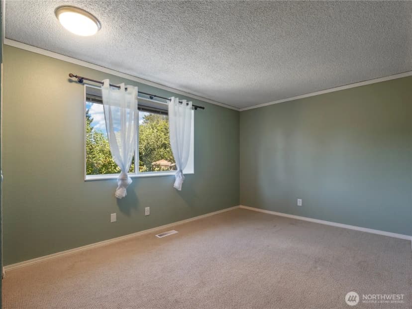 Property photo for 1908 Se 21st Place, Renton photo 20