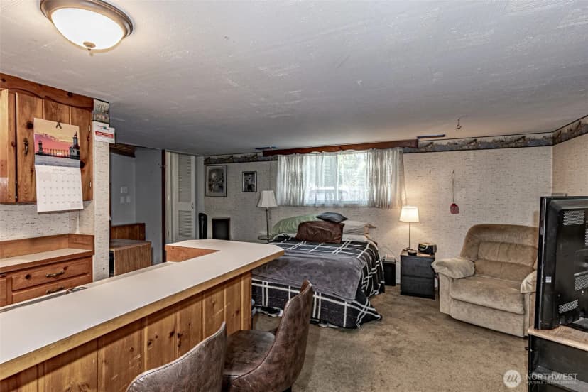 Property photo for 6405 118th Street Sw, Lakewood photo 17