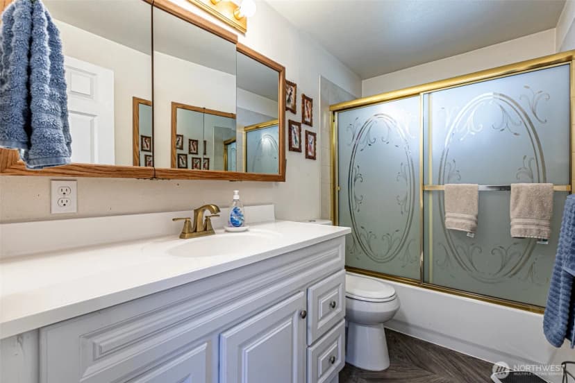 Property photo for 6405 118th Street Sw, Lakewood photo 16