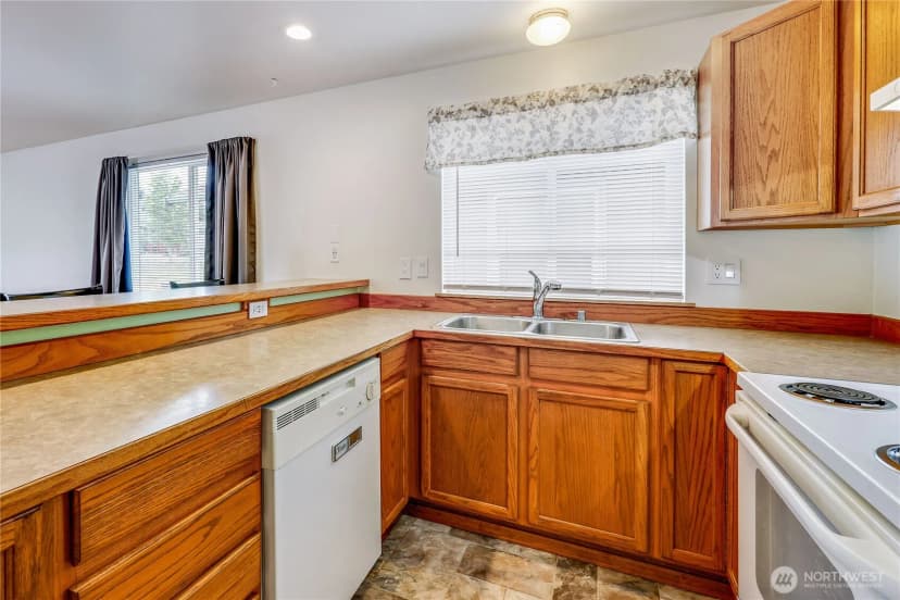 Property photo for 111 Alpine Lp, Sequim photo 14