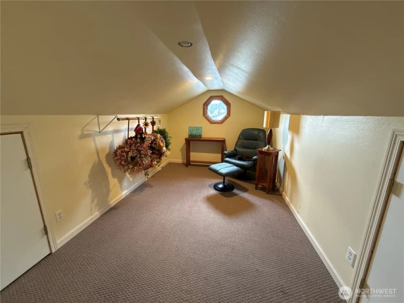 Property photo for 11305 31st Place Ne, Lake Stevens photo 31