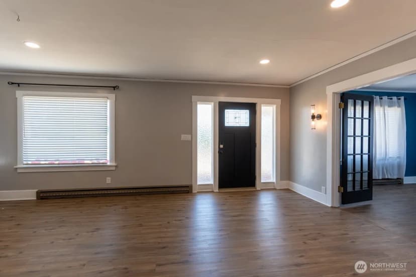 Property photo for 815 S Oak, Port Angeles photo 9