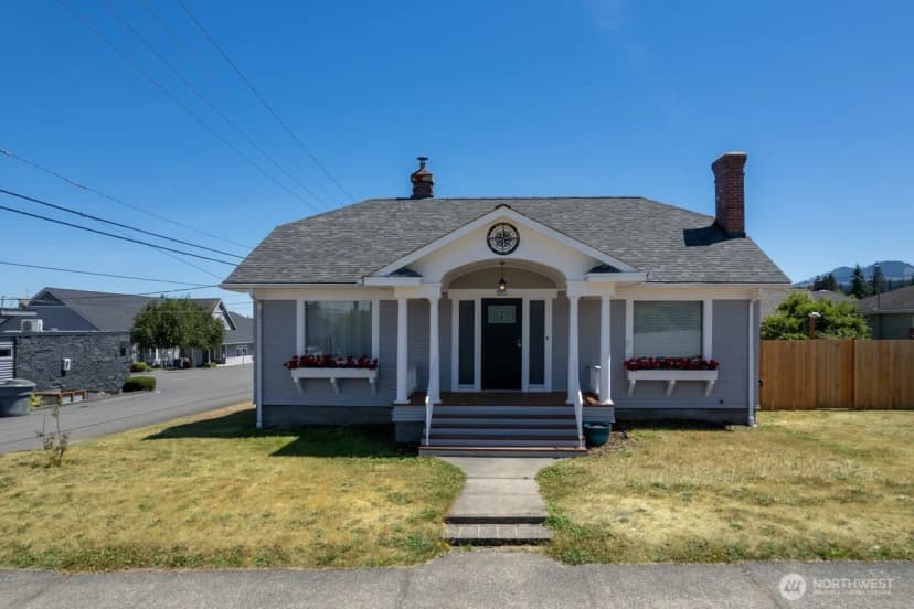Property photo for 815 S Oak, Port Angeles photo 36