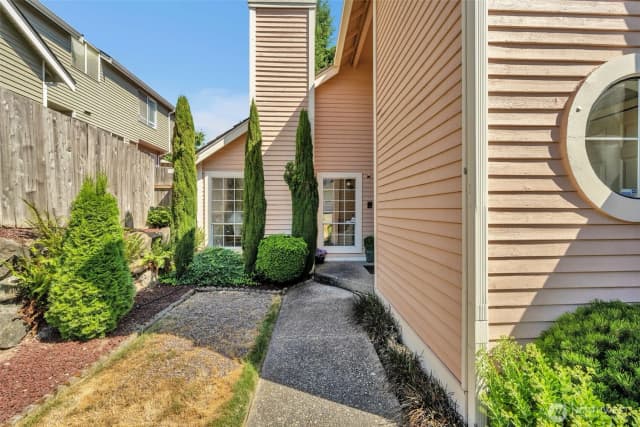 Property photo for 4736 Sw 314th Place, Federal Way photo 3