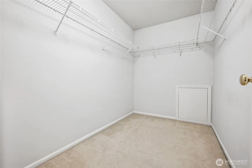 Property photo for 1104 268th Way Se, Sammamish photo 29