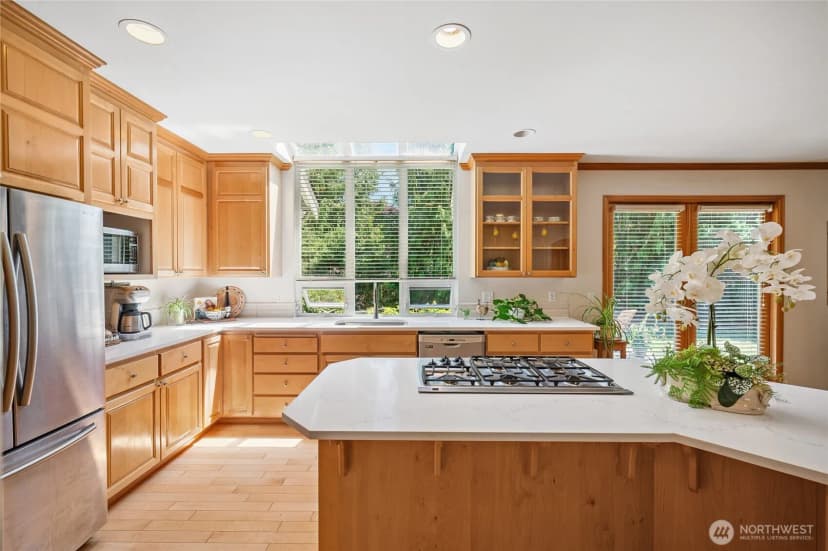Property photo for 1104 268th Way Se, Sammamish photo 16