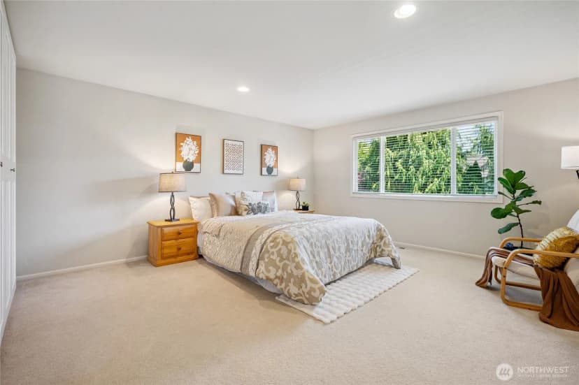 Property photo for 1104 268th Way Se, Sammamish photo 31