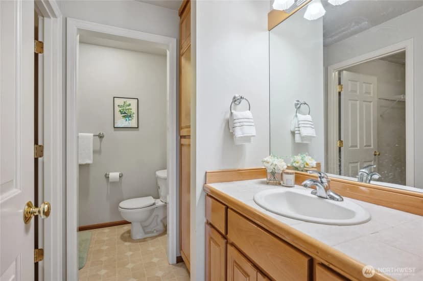 Property photo for 1104 268th Way Se, Sammamish photo 30