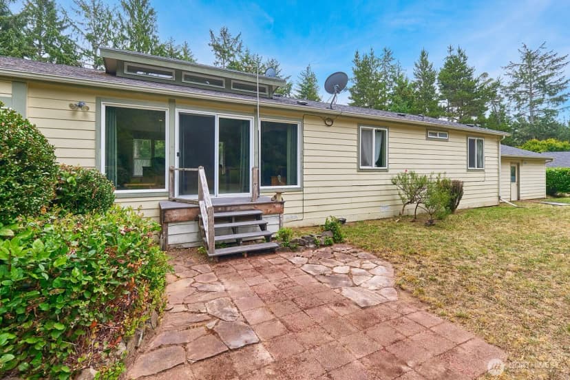 Property photo for 31523 Sandridge Road, Ocean Park photo 21