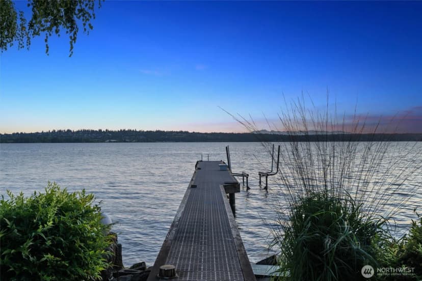 Property photo for 1433 10th Street W, Kirkland photo 37