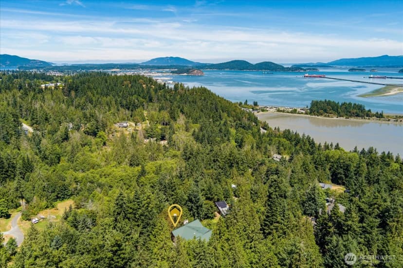 Property photo for 11724 Hummingbird Lane, Anacortes