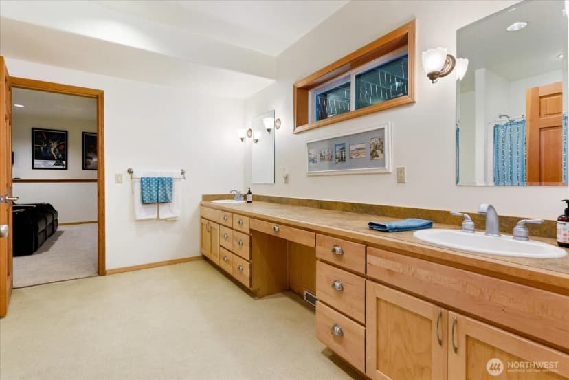 Property photo for 11724 Hummingbird Lane, Anacortes photo 29